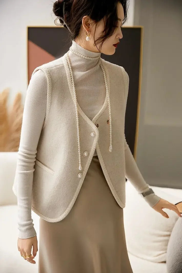 Vest for Women Clothes Fashion 2025 Black Insulated Sleeveless Wool Waistcoat Woman Cold Cheap Lightweight Padded Casual Elegant