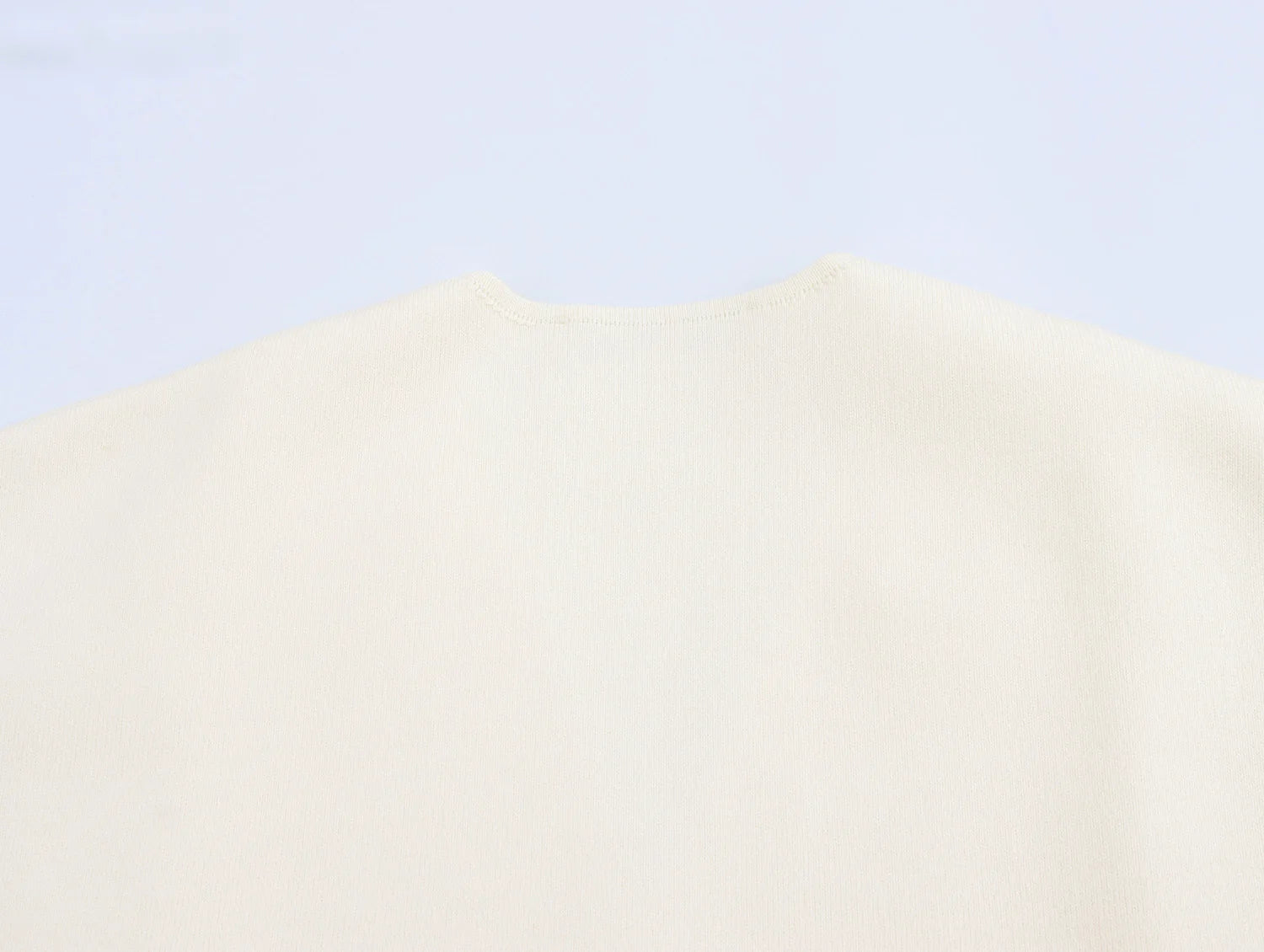 2024 New Autum Women's European and American Style Fashionable Flat-Needle Short-Sleeved V-Neck Knitted Jacket Street Style Top