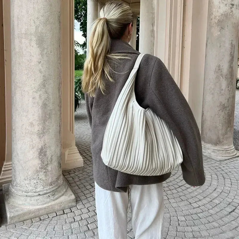 Women's Double Breasted Wool Coat Autumn Winter Fashion Lapel Long Sleeves Short Blazer Jacket Elegant Solid Warm Loose Outwear