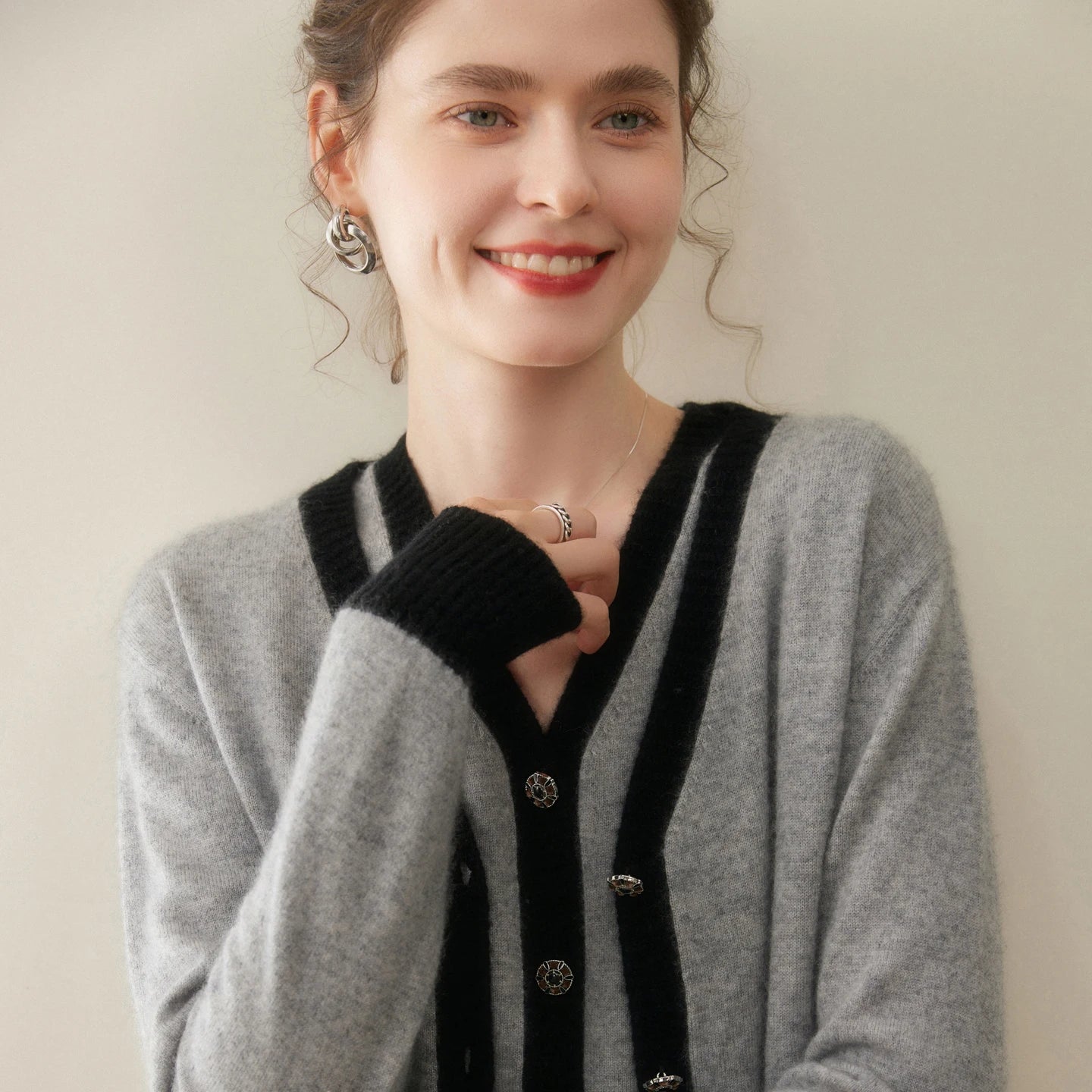 Women Cashmere Sweater V-neck  Cardigan and Vest Set Spring Autumn Winter 100% Cashmere Knitwear Long Sleeve Top Waistcoat Suit