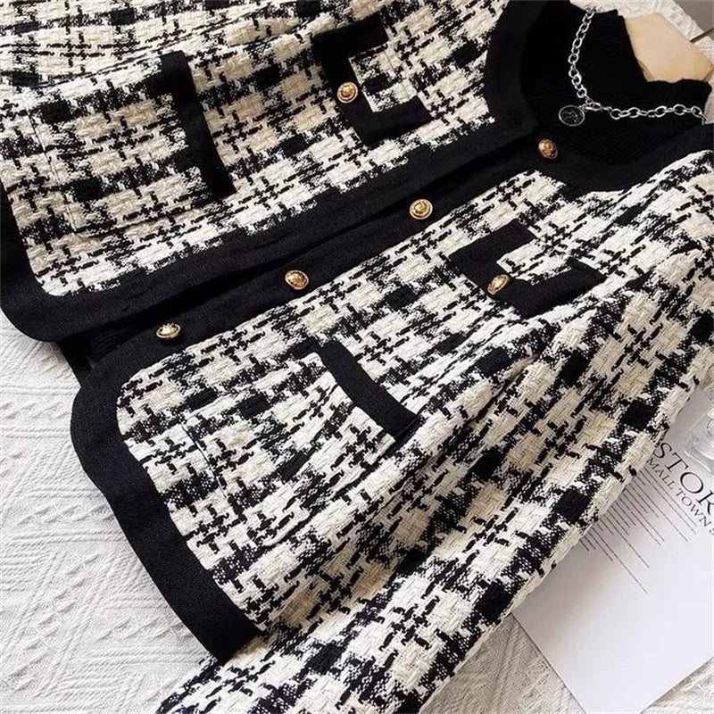 Autumn Winter Jackets Women Loose plaid Short Outwaer 2025 New Female Casual All-match Temperament Warm Ladies Overcoats