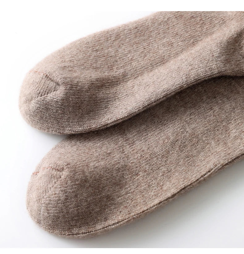 100% Cashmere Women Stockings New Fashion Autumn Casual Solid Color Warm Socks For Woman Soft Winter Knee High Socks Long