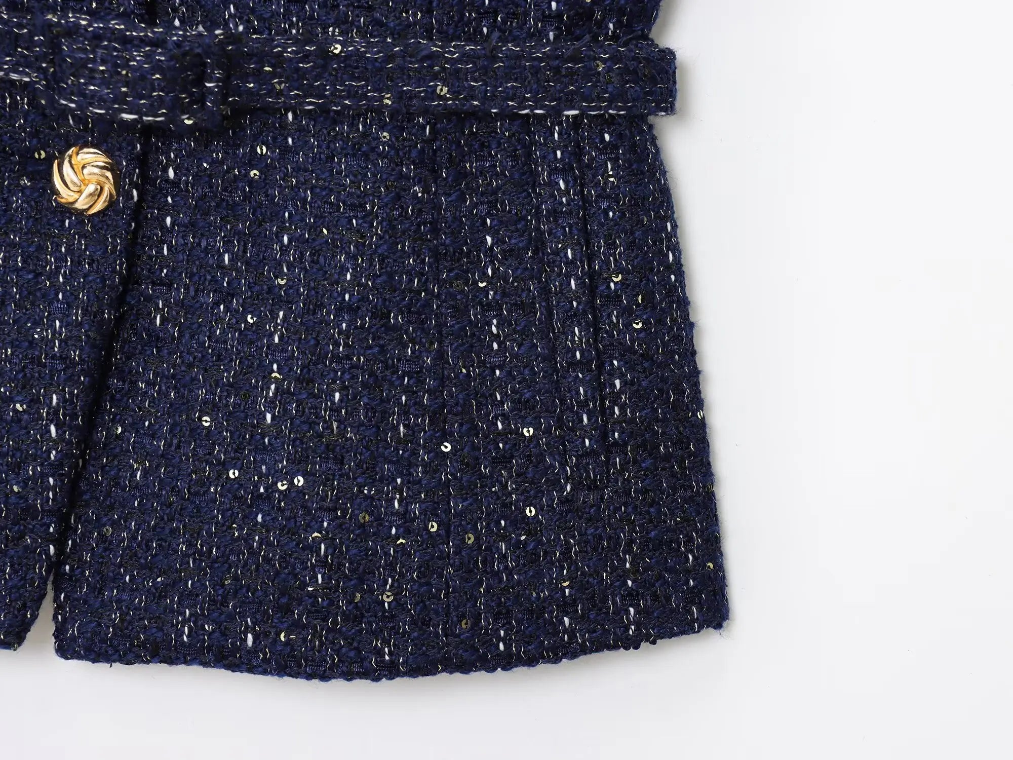 2025 Autumn New Women's Fashion Chic with Belt, Gold Button Decoration Round Neck Short Sleeve Blended Coat