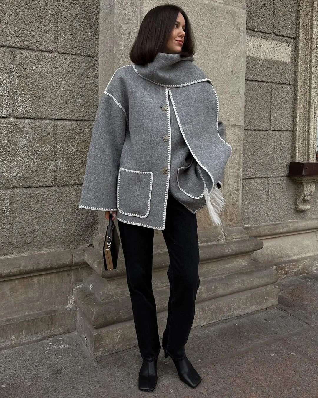 Women's fashion woolen coat for autumn/Winter 2024