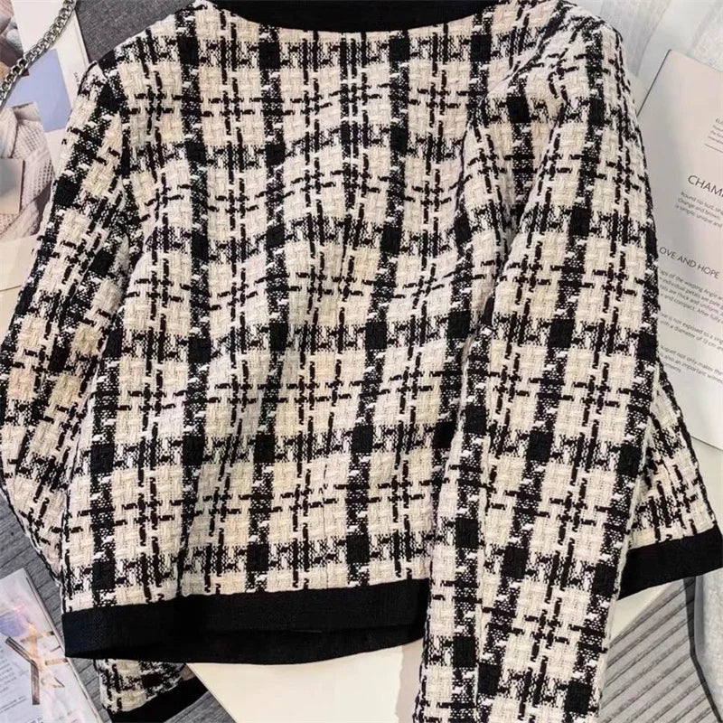 Autumn Winter Jackets Women Loose plaid Short Outwaer 2025 New Female Casual All-match Temperament Warm Ladies Overcoats