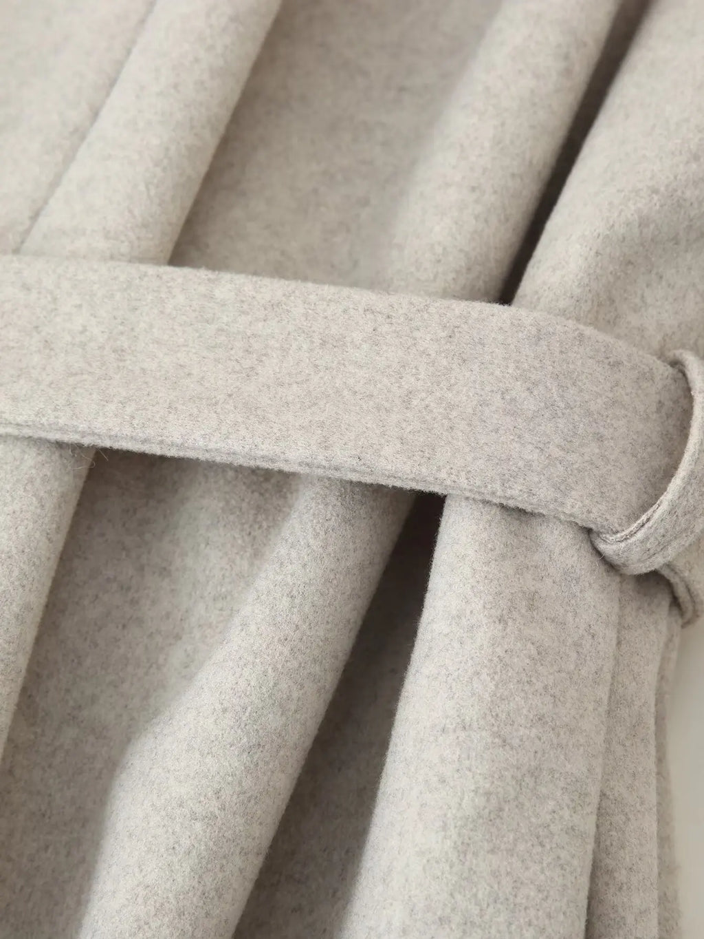 Women's Elegant Woolen Coat Lady Turn-Down Collar With Belt Full Sleeved Outerwear Female Bathrobe Styled Thicken Long Jackets