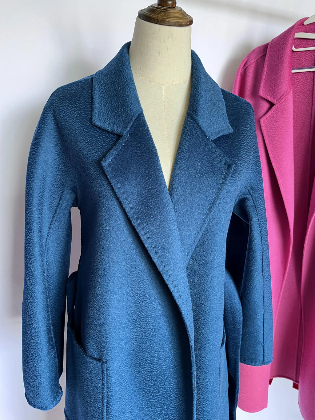 Cashmere Coat Female Winter Mid-Length Corrugated Coat Black Wool Coat Woman Autumn New Casual Fashion Red Beige Lace-Up Coat