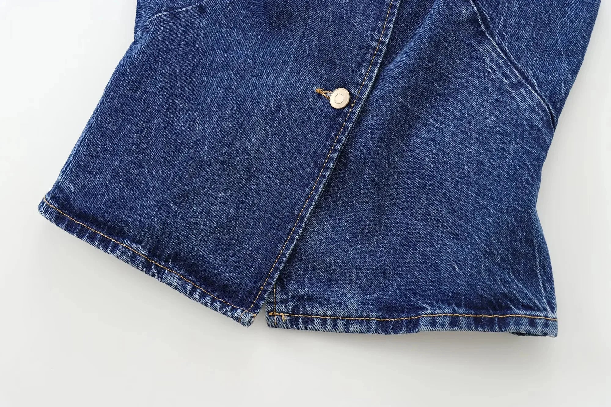 Women's Vest 2025 New Fashion Denim Vest Top Ladies Casual Cropped Sleeveless Jacket Coat Streetwear Waistcoat Outerwears