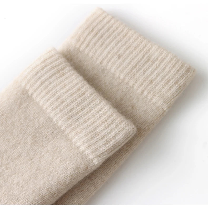 100% Cashmere Women Stockings New Fashion Autumn Casual Solid Color Warm Socks For Woman Soft Winter Knee High Socks Long