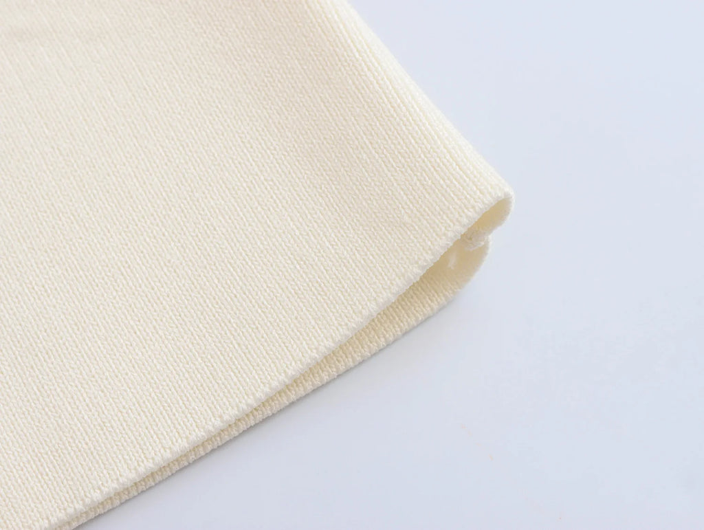 2024 New Autum Women's European and American Style Fashionable Flat-Needle Short-Sleeved V-Neck Knitted Jacket Street Style Top