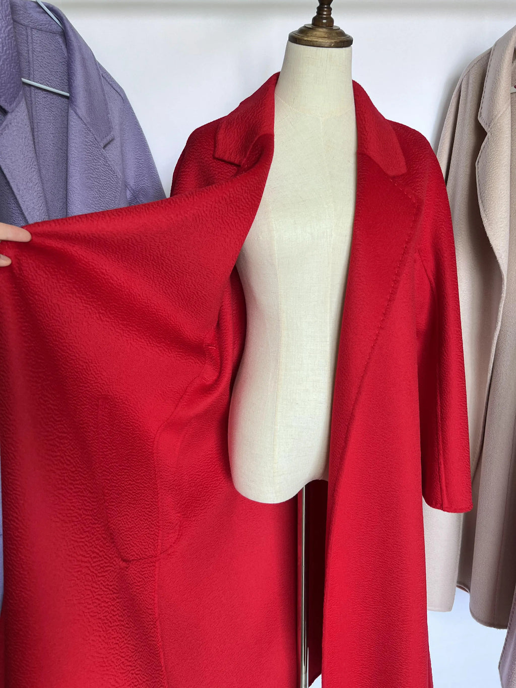 Cashmere Coat Female Winter Mid-Length Corrugated Coat Black Wool Coat Woman Autumn New Casual Fashion Red Beige Lace-Up Coat