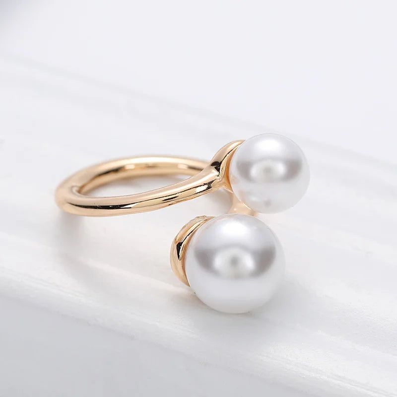 Fashion Pearl Brooches For Women Scarf Buckle Geometry Elegant Scarf Buckle Ring Clothing Accessories