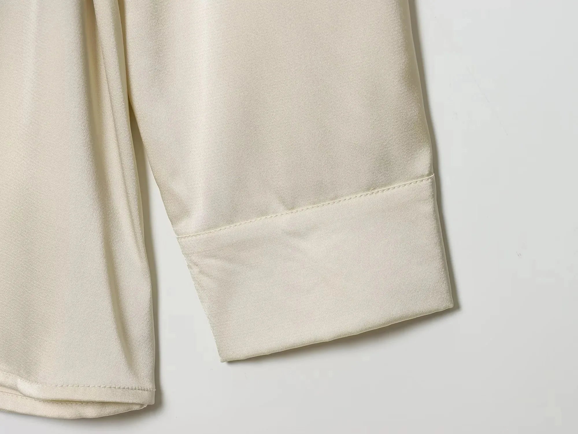 Women 2025 Autumn Winter New Silk Satin Blouse Turn-down Collar Single Breasted Long Sleeve Loose Blouse Fashion Shirt