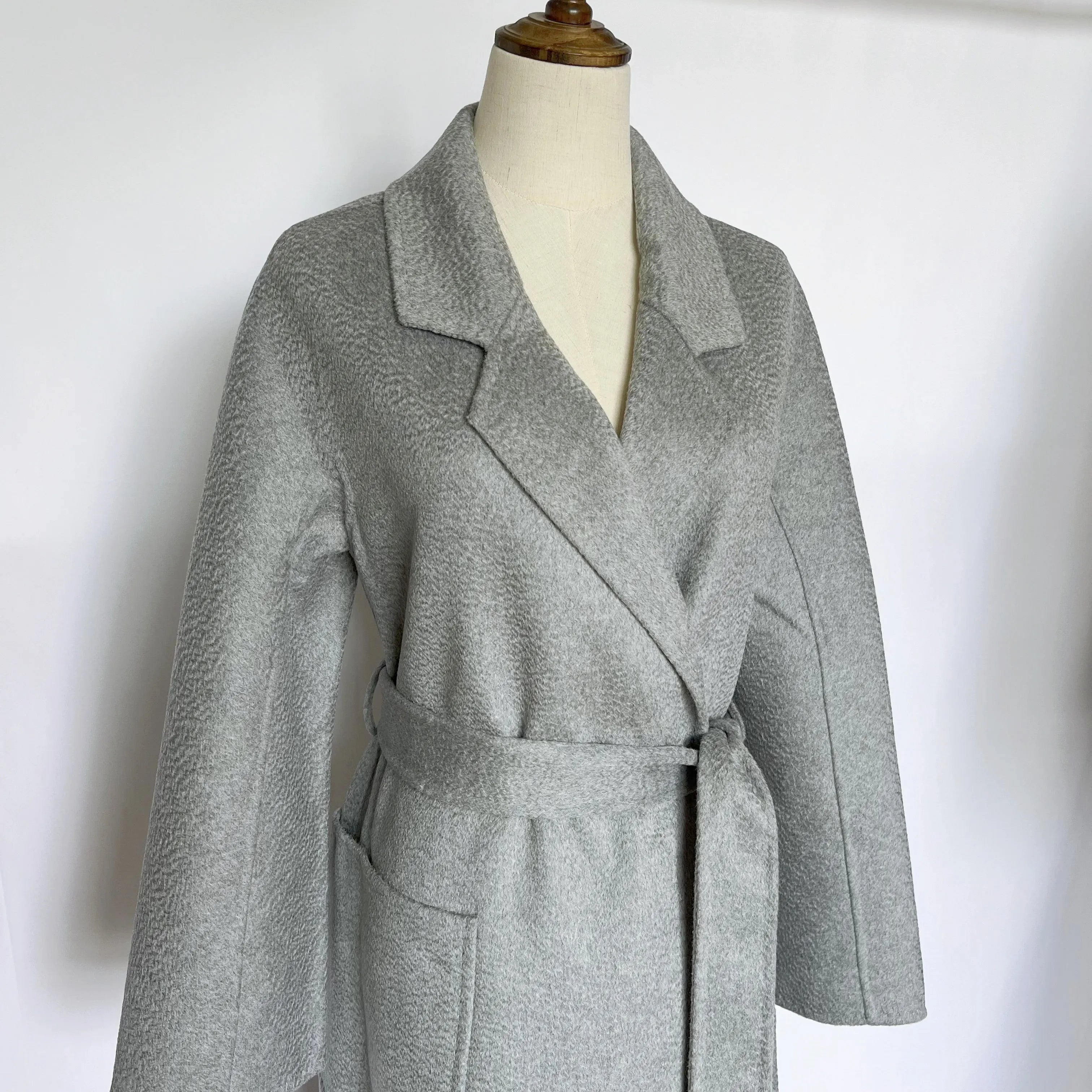 Cashmere Coat Female Winter Mid-Length Corrugated Coat Black Wool Coat Woman Autumn New Casual Fashion Red Beige Lace-Up Coat