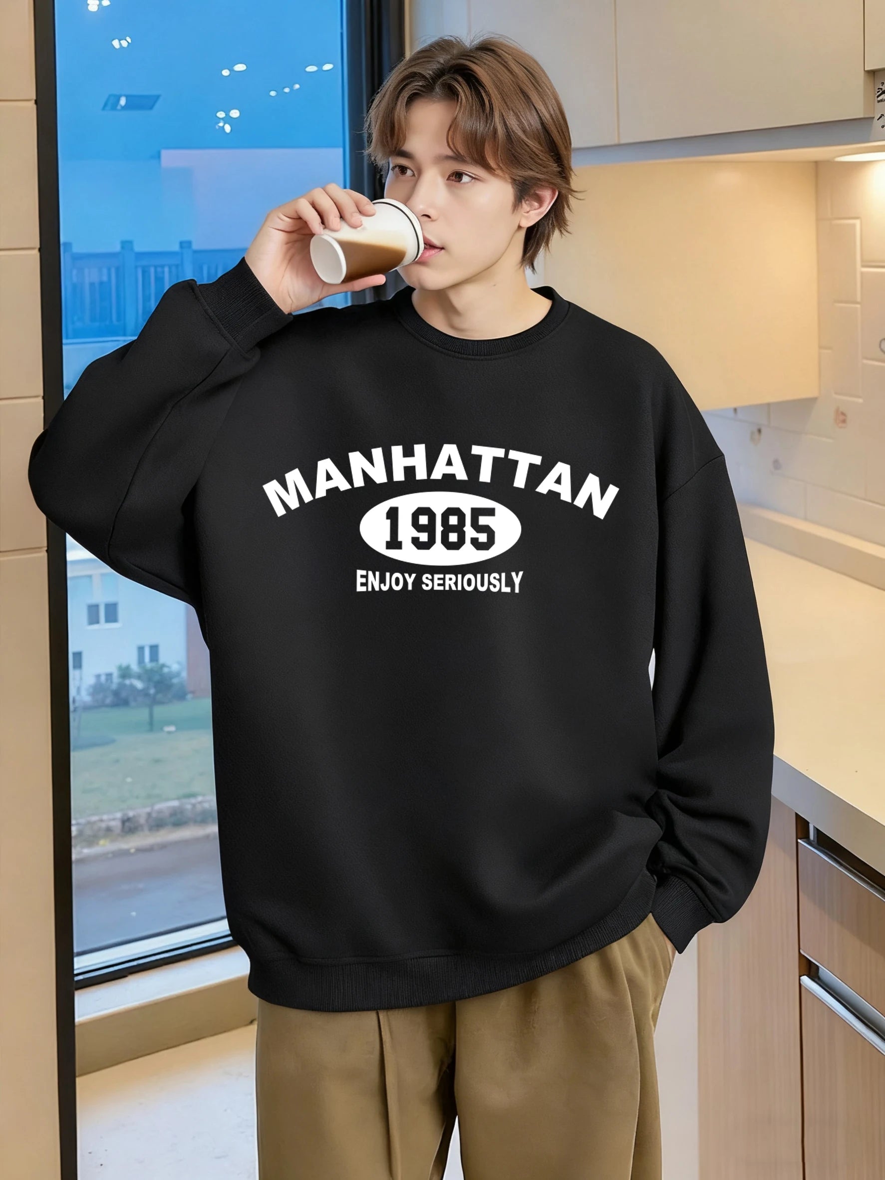 Manhattan 1985 Enjoy Seriously Print Sweatshirt For Men Soft Vintage Pullovers Casual Oversize Clothes Autumn Unisex Retro Top