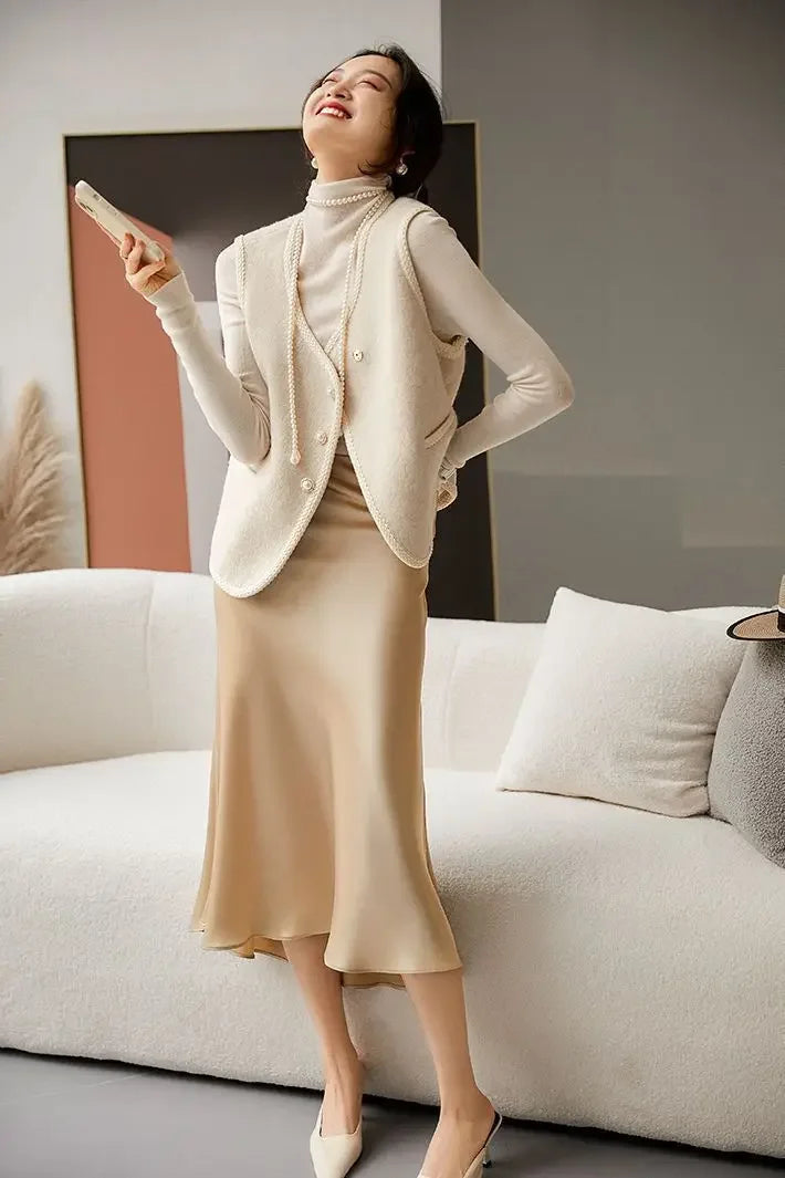 Vest for Women Clothes Fashion 2025 Black Insulated Sleeveless Wool Waistcoat Woman Cold Cheap Lightweight Padded Casual Elegant