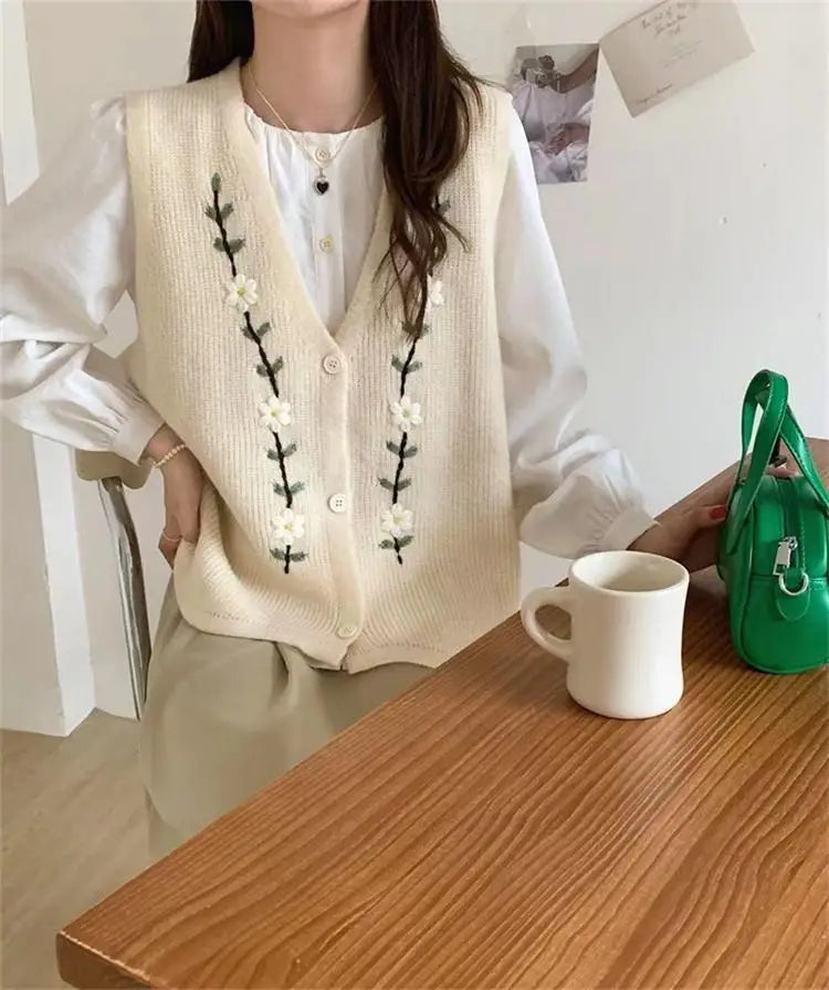 Female Sweater Flowers Wear To Work New in Elegant Clothing Winter 2025 Waistcoat Luxury Warm Embroidered Women's Knitted Vest
