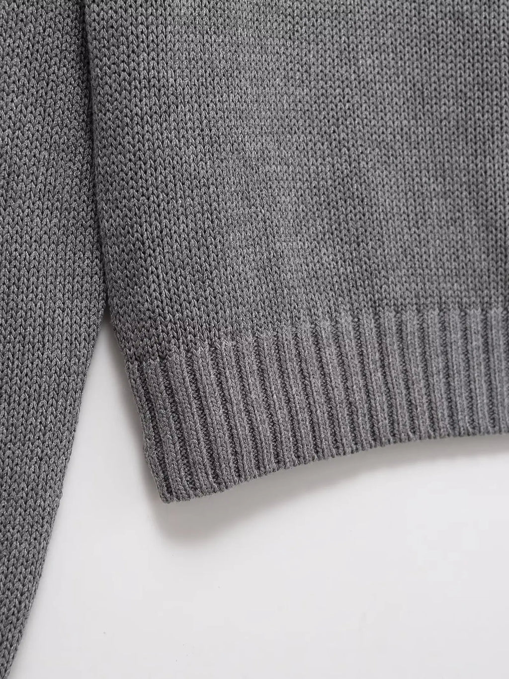 Women's Pullover 2025 New Style Fashionable Off-the-Shoulder Long-Sleeve Knit Top Front Button Design with Ribbed Hem