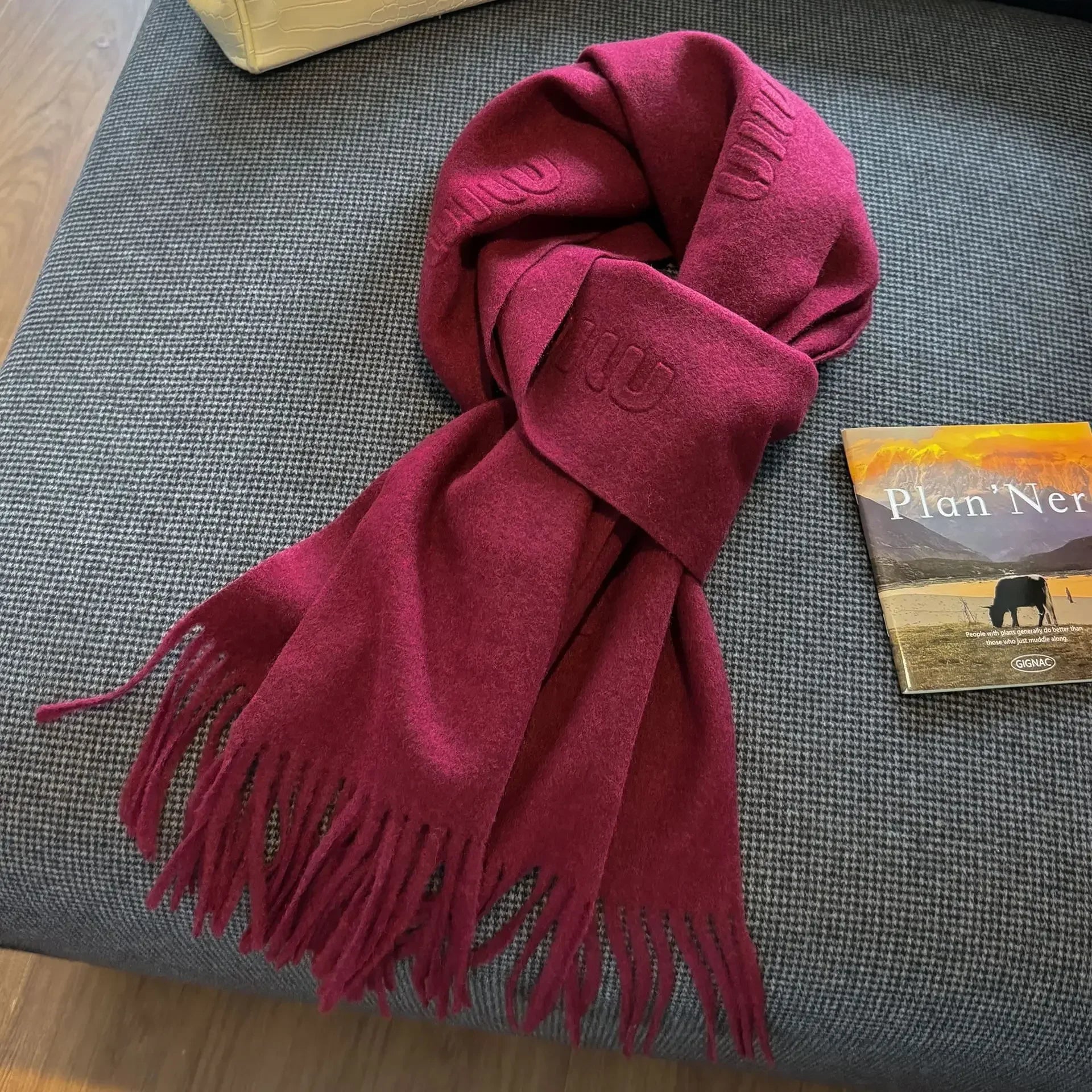 2025 New Women's Cashmere Scarf Reversible Pashmina Shawl Soft Warm Winter Wrap Lightweight Oversized Elegant All Season