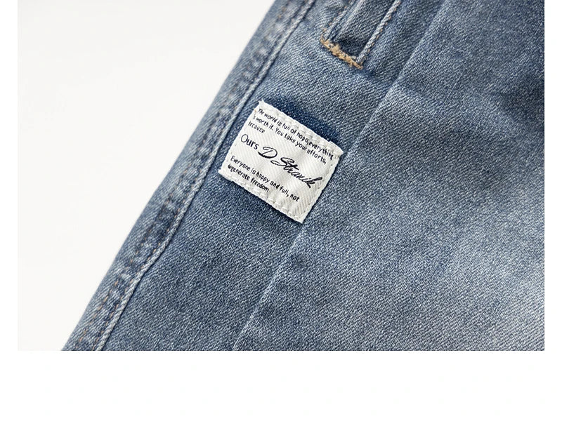 Classic Washed Blue Denim Jeans for Men American Minimalist Loose Tapered Pants Versatile for Outdoor Wear Elastic Waistband