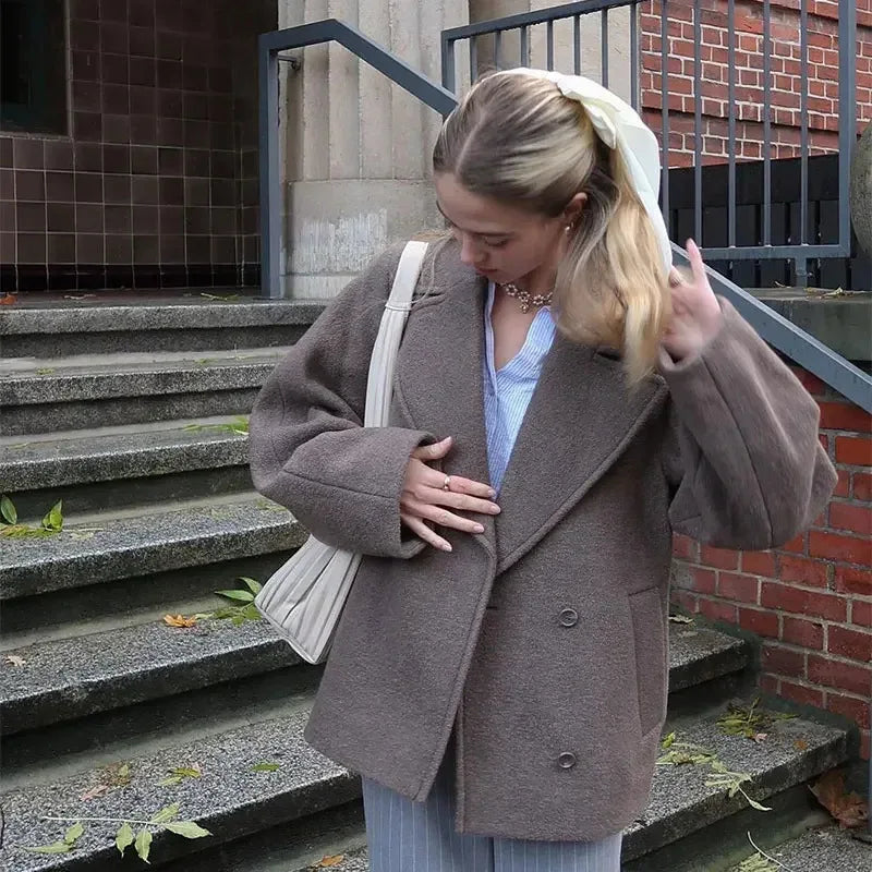 Women's Double Breasted Wool Coat Autumn Winter Fashion Lapel Long Sleeves Short Blazer Jacket Elegant Solid Warm Loose Outwear