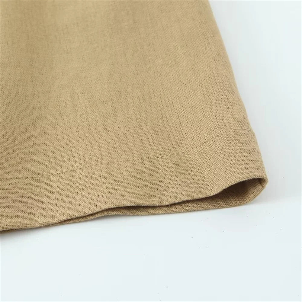 new women's clothing is stylish casual and simple in design paired with a belt and casual shorts