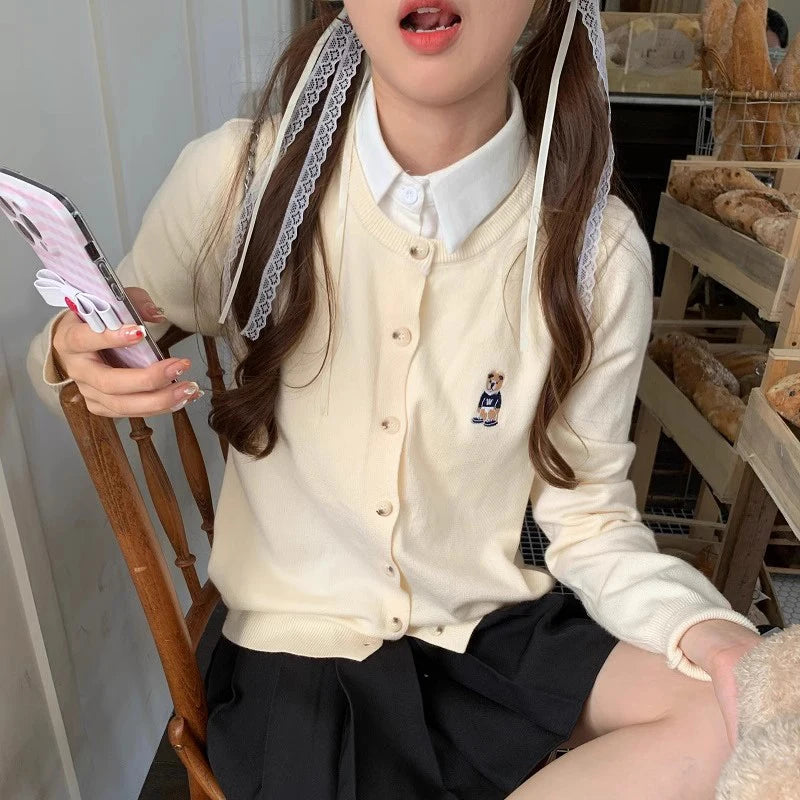 Women's boutique high-end round neck sweater knitted cardigan embroidered sweater long sleeved new cashmere sweater