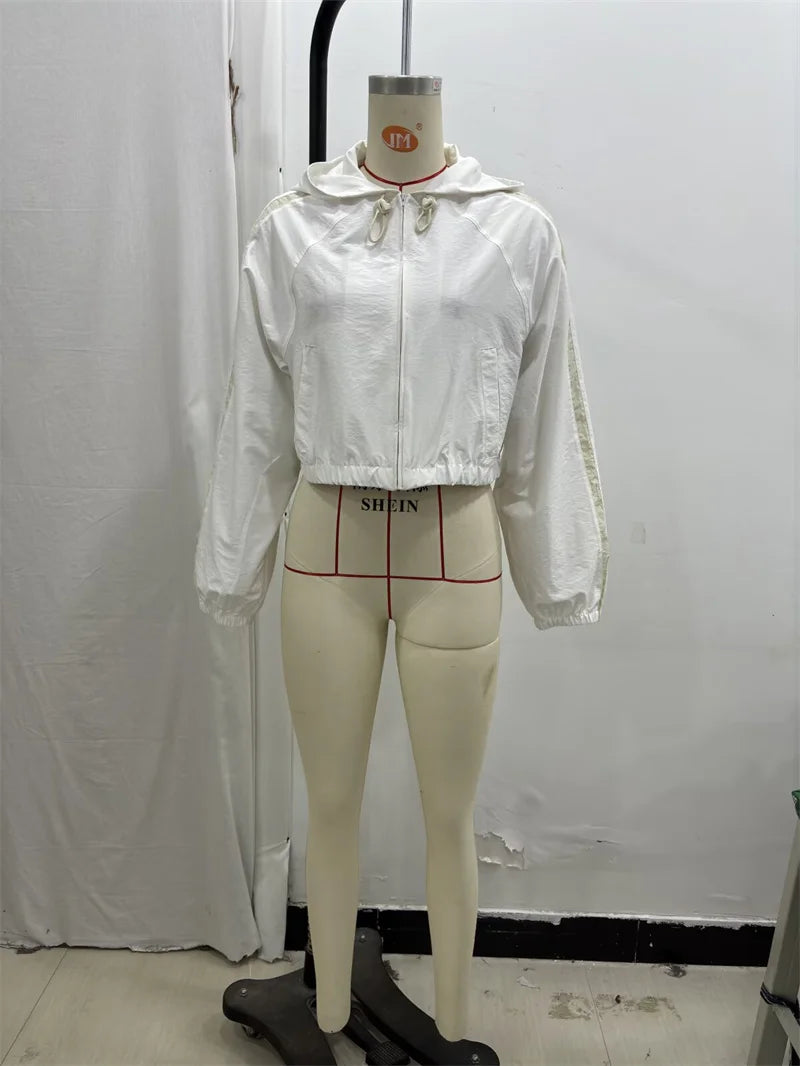 Women's Jacket 2025 Autumn New Arrival White Long Sleeve Simple Style Nylon Short Sports Hooded Top Jacket Casual Fashion