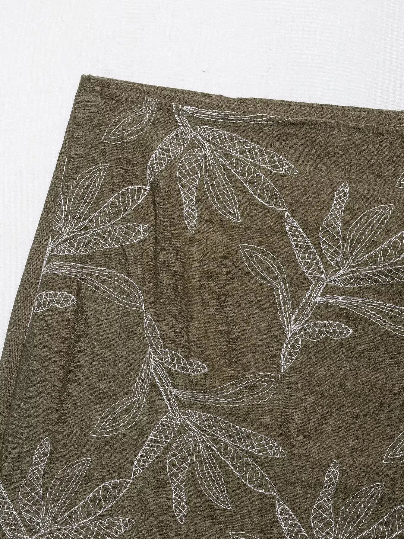 2025 Fashion Elegant Woman Embroidery Short Skirts Sets Women Leisure 2 Piece New Summer Lapel Short Tops +Skirts Two Piece