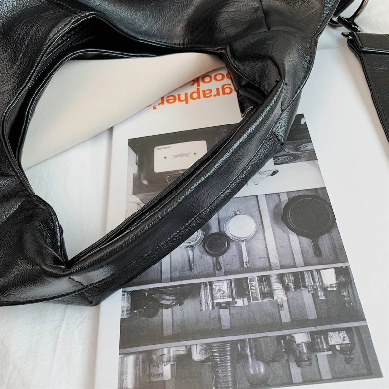 Fashion Women Handbags Female Large Shoulder Bags For Travel Weekend Shopping Feminine Bolsas Soft Leather White Messenger bag