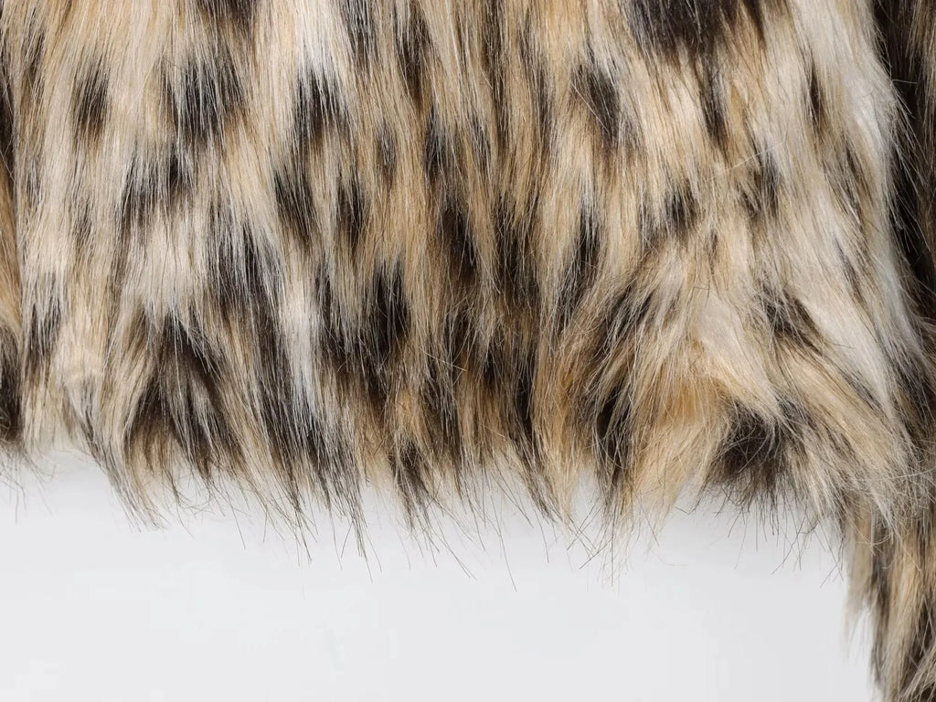 Women Fashion Faux Fur Coat Women 2025 Autumn Warm Stylish Casual Coat Winter Street Slim Elegant Outerwear Femme New