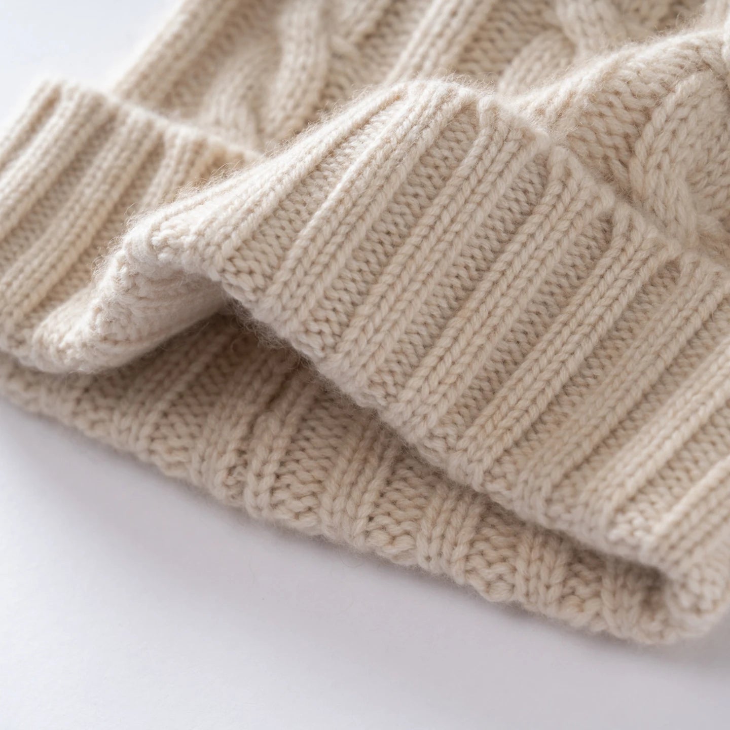 Cashmere Hat For Women/Men Winter New Thickened Fashion Solid Twisted Knitted Beanies Hats Casual Unisex Outdoor Soft Warm Caps