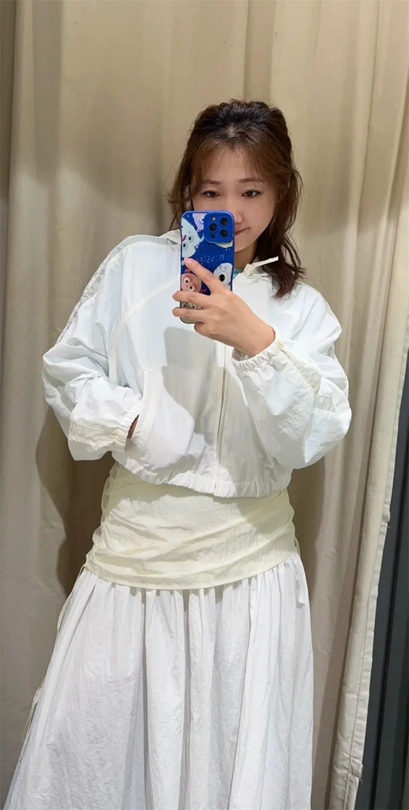 Women's Jacket 2025 Autumn New Arrival White Long Sleeve Simple Style Nylon Short Sports Hooded Top Jacket Casual Fashion