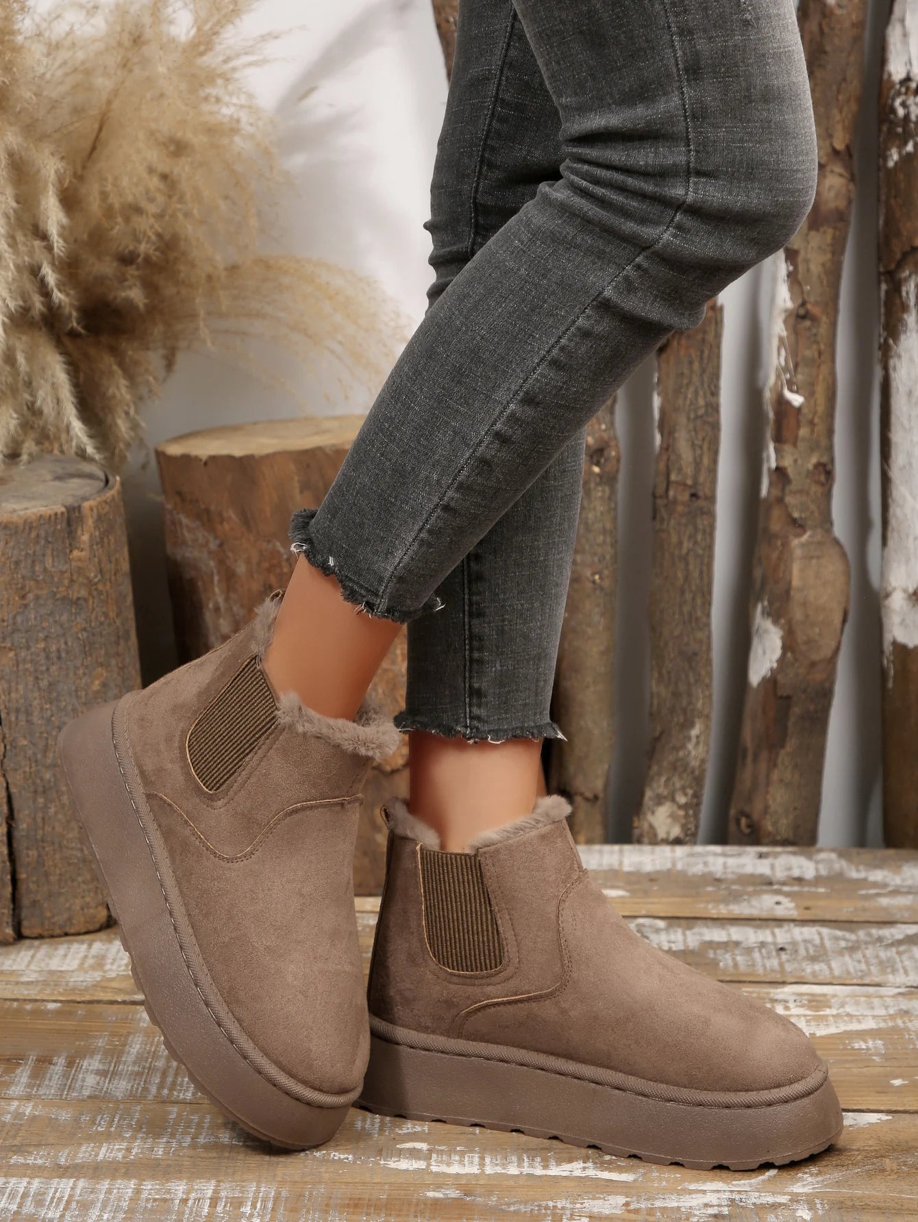 Winter Women Short Plush Warm Snow Boots Casual Shoes New Suede Fur Chelsea Ankle Boots Flats Platform Ladies Shoes Botas Mujer