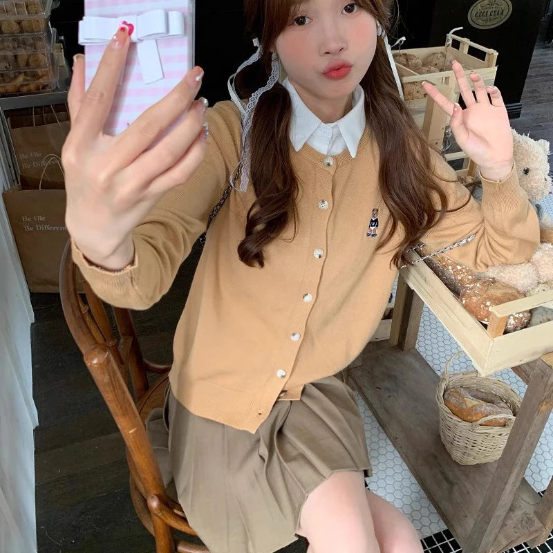 Women's boutique high-end round neck sweater knitted cardigan embroidered sweater long sleeved new cashmere sweater