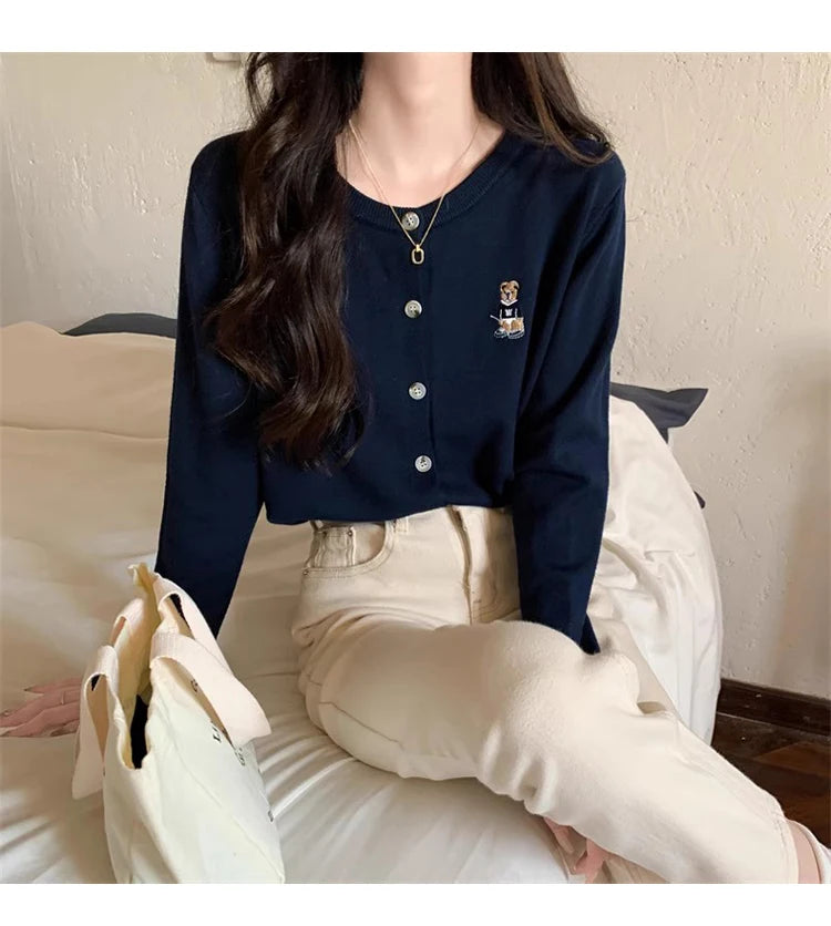 Women's boutique high-end round neck sweater knitted cardigan embroidered sweater long sleeved new cashmere sweater