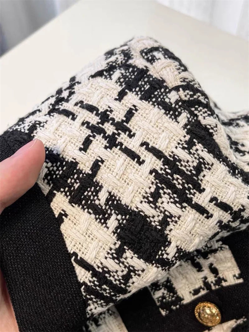 Autumn Winter Jackets Women Loose plaid Short Outwaer 2025 New Female Casual All-match Temperament Warm Ladies Overcoats