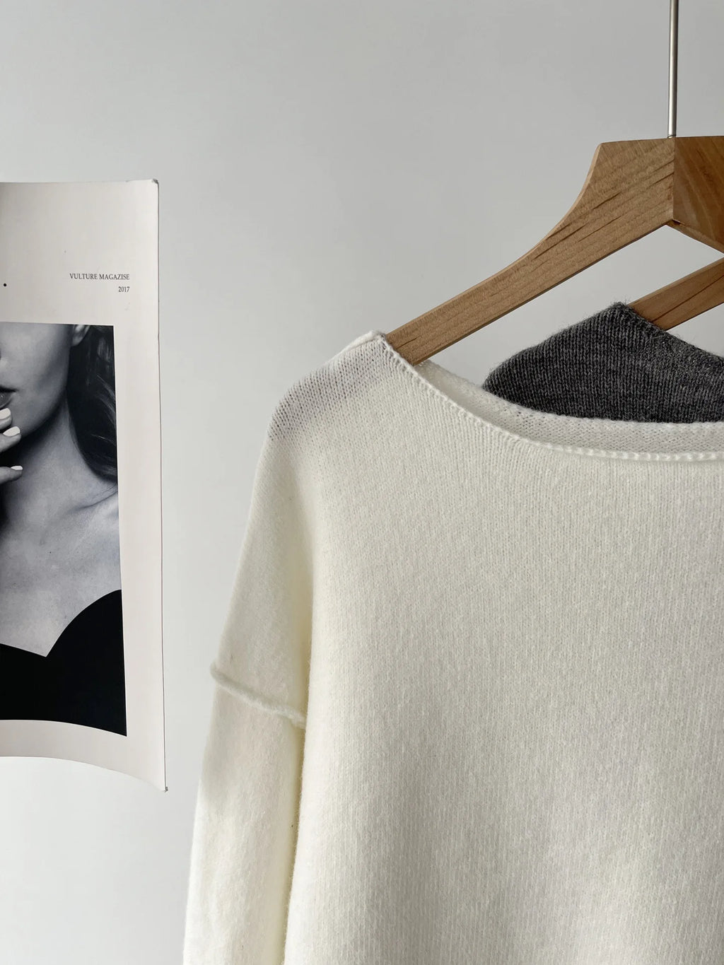 Women's clothing loose multi-color base with soft waxy wool blend round neck long-sleeved knitted sweater 16A