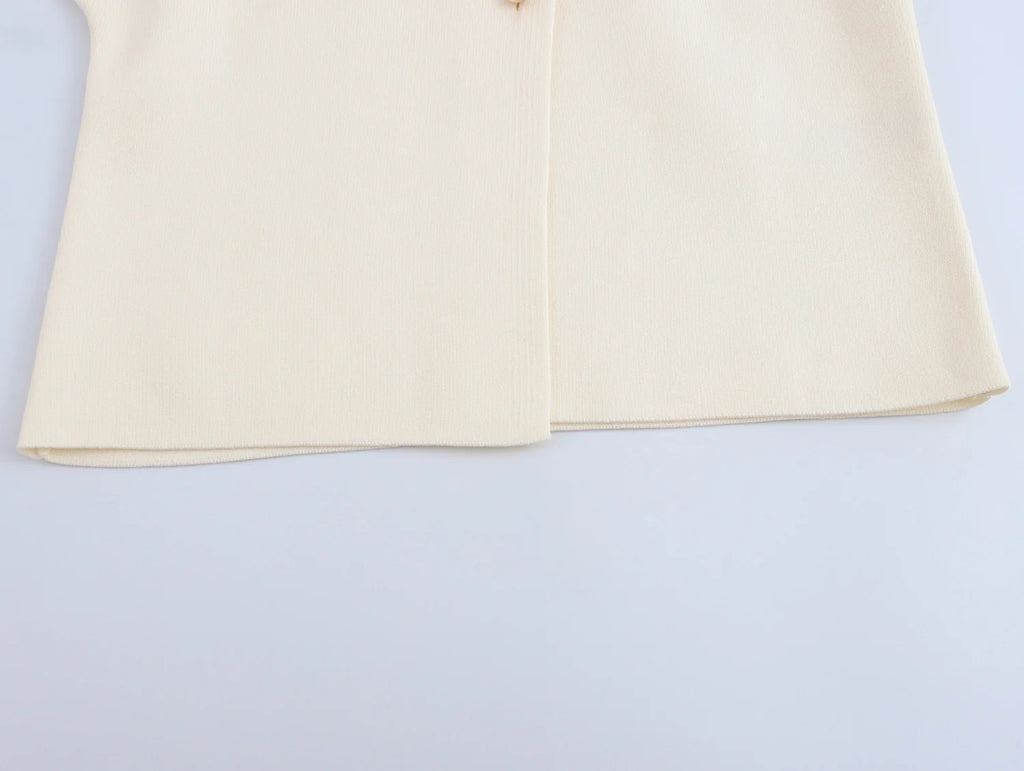 2024 New Autum Women's European and American Style Fashionable Flat-Needle Short-Sleeved V-Neck Knitted Jacket Street Style Top