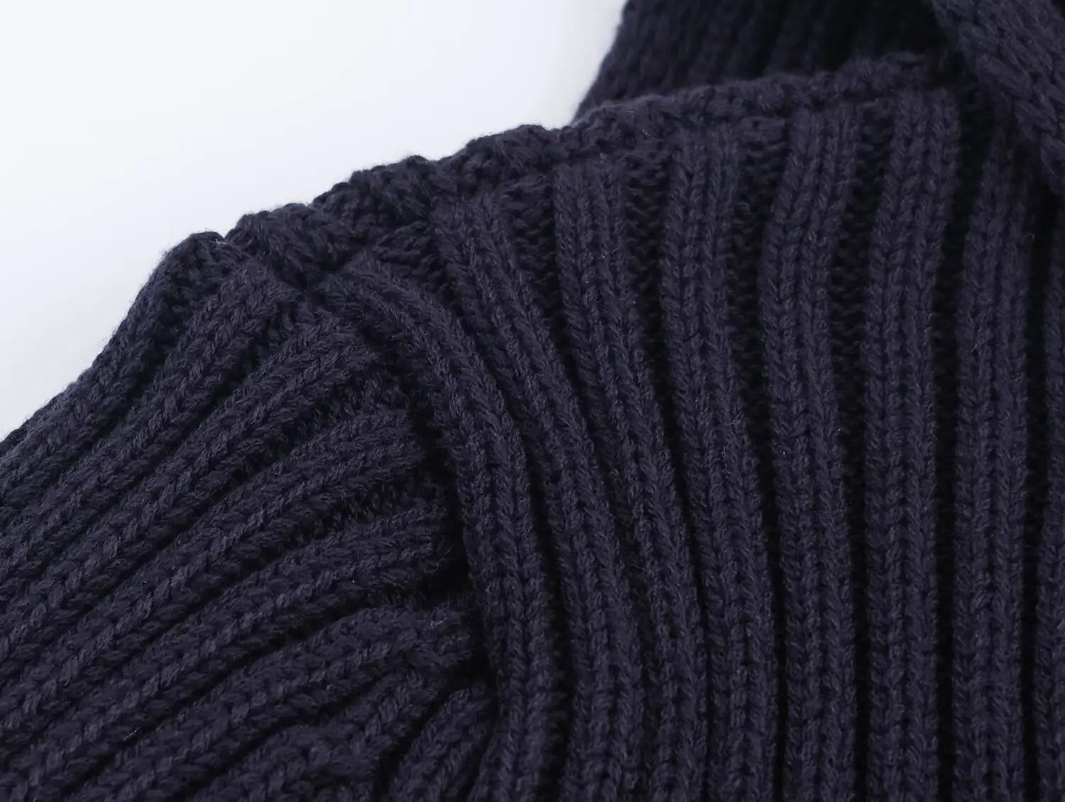 Women Knitted Coat 2025 New Women's Fashion Long Sleeve Zipper Knitted Short Coat Women's Elegant Casual New Lapel Outerwears