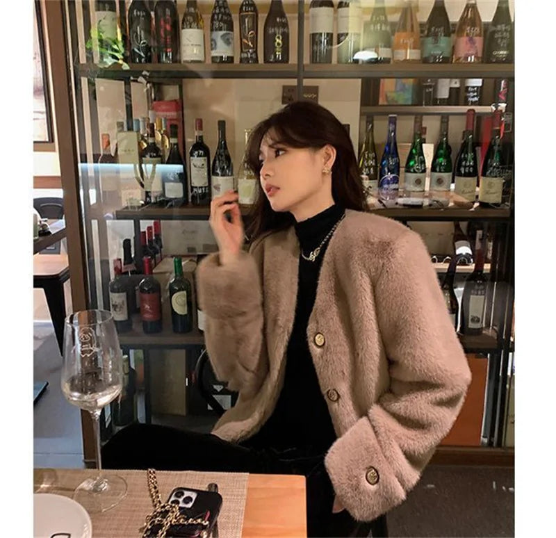 Women's Coat  Women's fur Coat New Fashion Mink fur Coat Women's Autumn and Winter new Fur Short Ladies Wind Chaebol Daughter