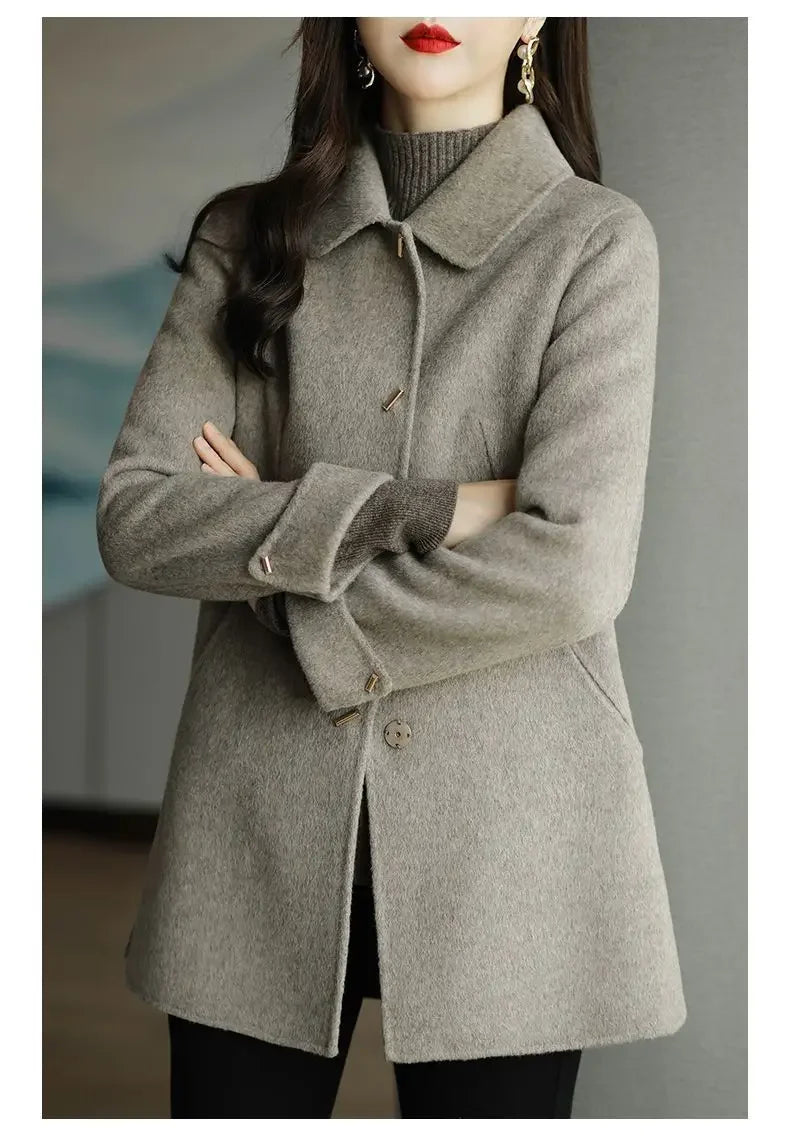 High End Minimalist and Fashionable Woolen Coat for Women in Autumn and Winter New Small French Style Casual Woolen Coat Blends