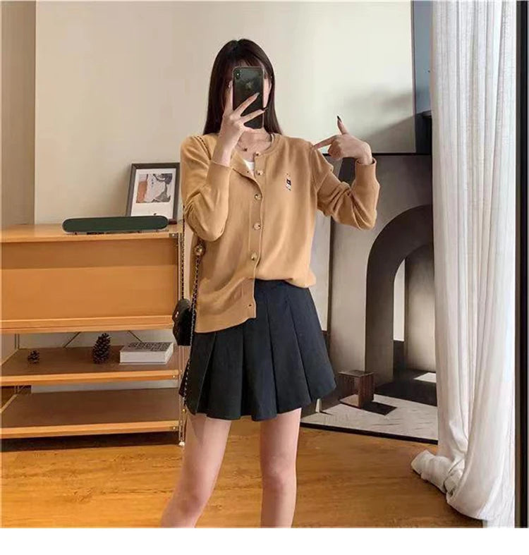 Women's boutique high-end round neck sweater knitted cardigan embroidered sweater long sleeved new cashmere sweater