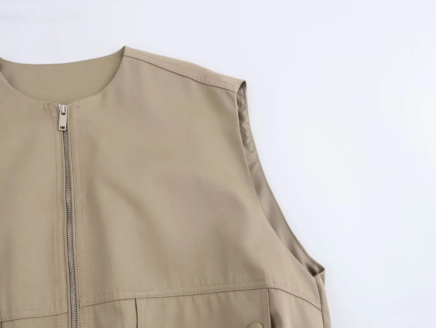 ZAJIA 2025 Spring New Women's Clothing European and American Style French Fashion Design Loose Vest Top