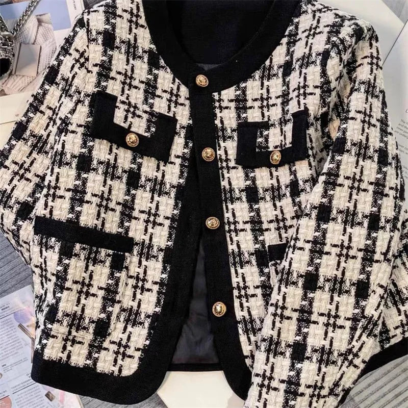 Autumn Winter Jackets Women Loose plaid Short Outwaer 2025 New Female Casual All-match Temperament Warm Ladies Overcoats