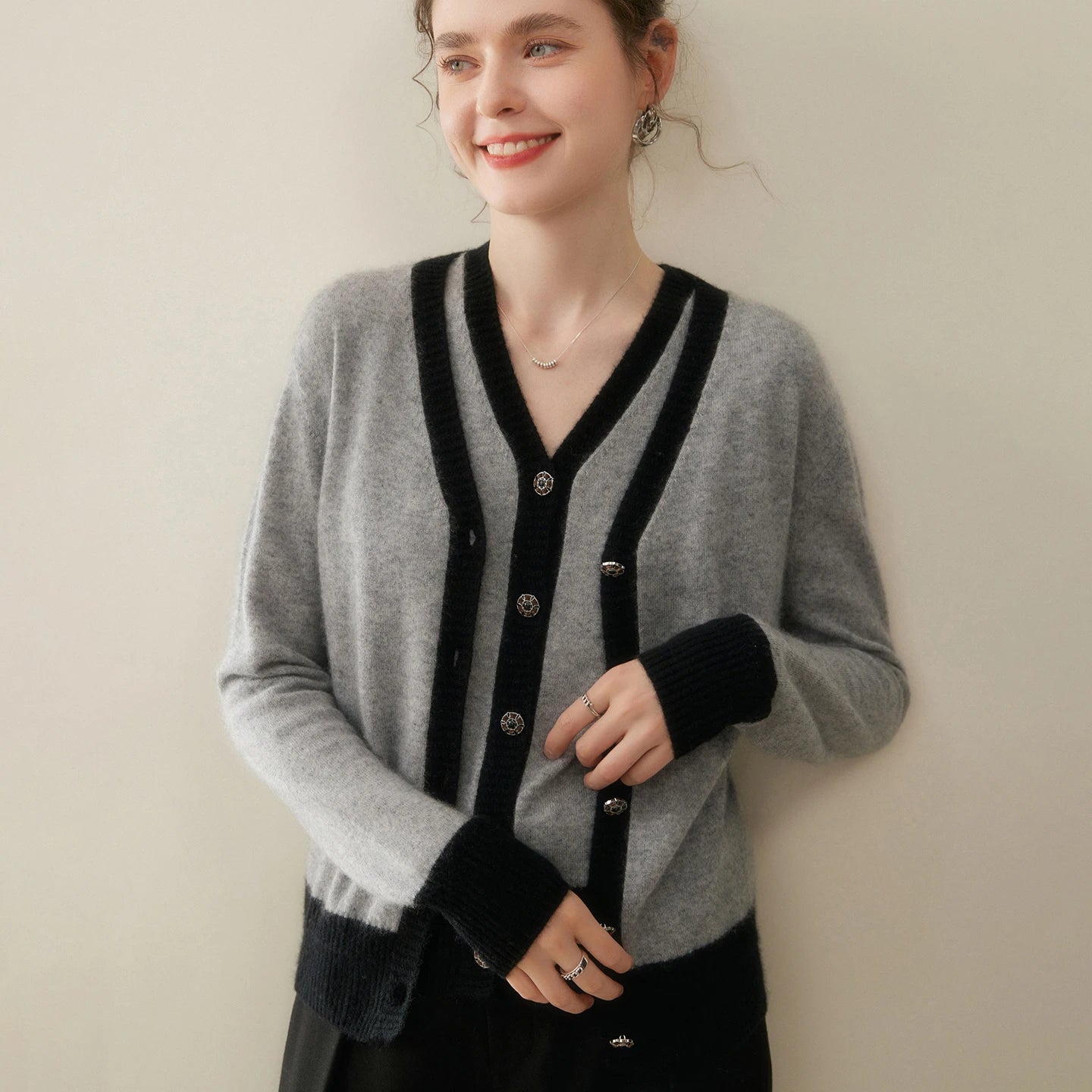 Women Cashmere Sweater V-neck  Cardigan and Vest Set Spring Autumn Winter 100% Cashmere Knitwear Long Sleeve Top Waistcoat Suit