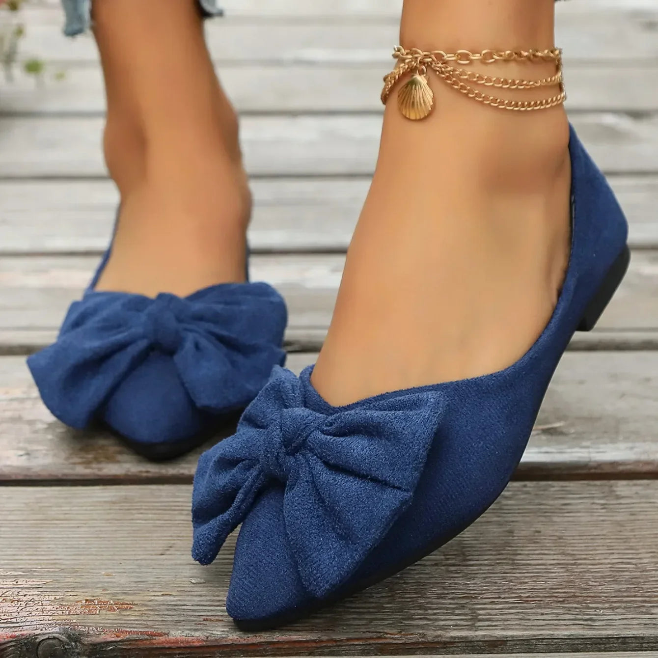 Women's Shoes 2025 Spring Pointed Women's Flats Fashion Bow Loafers Slip on Walking Flat Shoes Ladies Shallow Comfort Sneakers