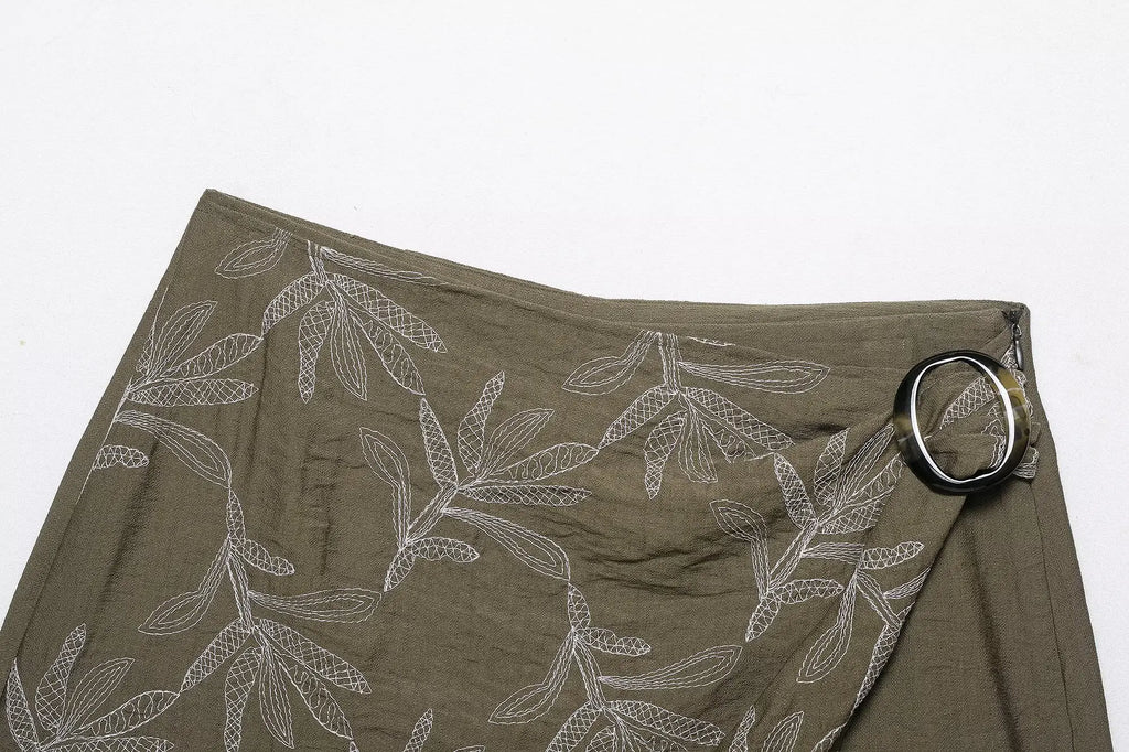 2025 Fashion Elegant Woman Embroidery Short Skirts Sets Women Leisure 2 Piece New Summer Lapel Short Tops +Skirts Two Piece