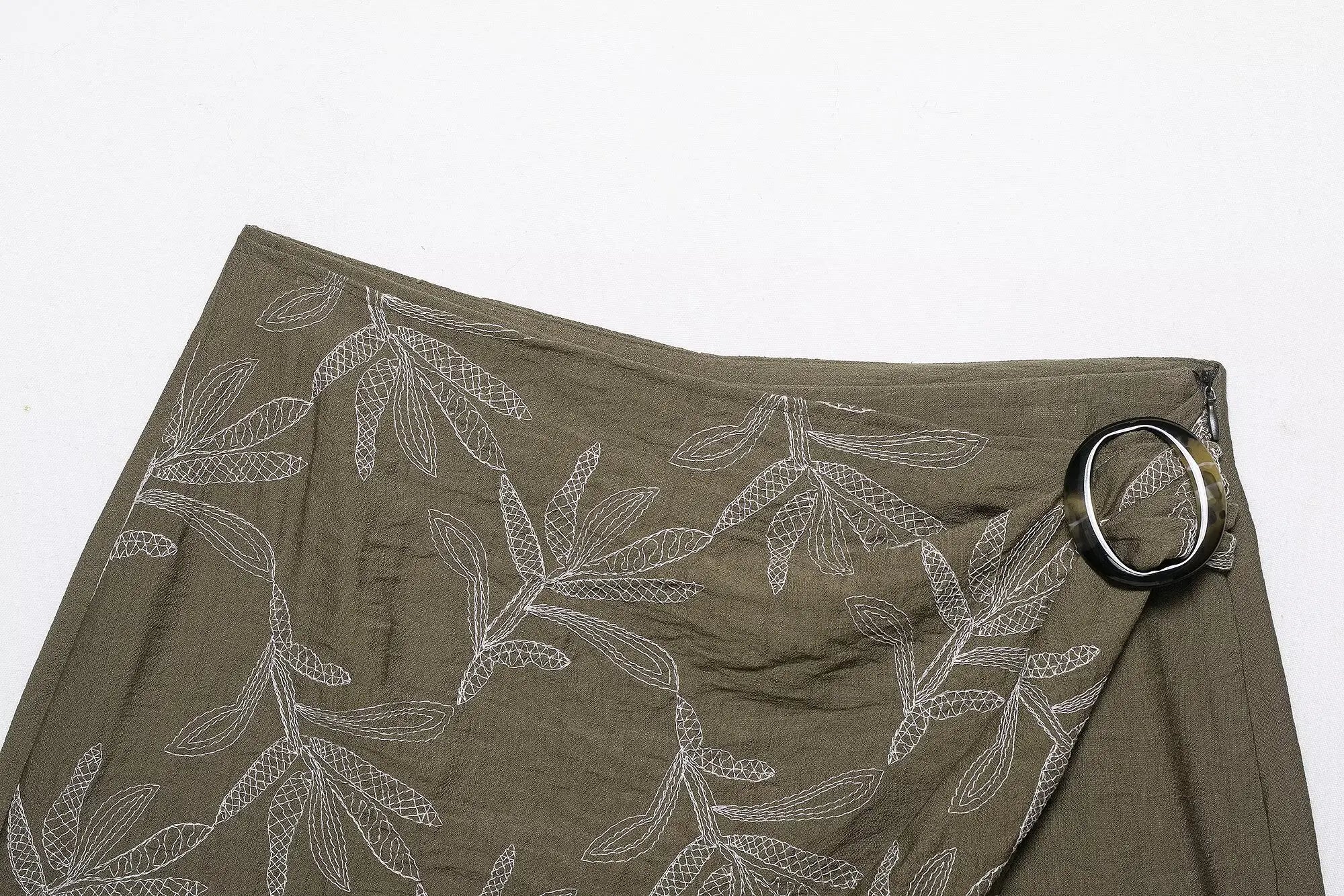 2025 Fashion Elegant Woman Embroidery Short Skirts Sets Women Leisure 2 Piece New Summer Lapel Short Tops +Skirts Two Piece