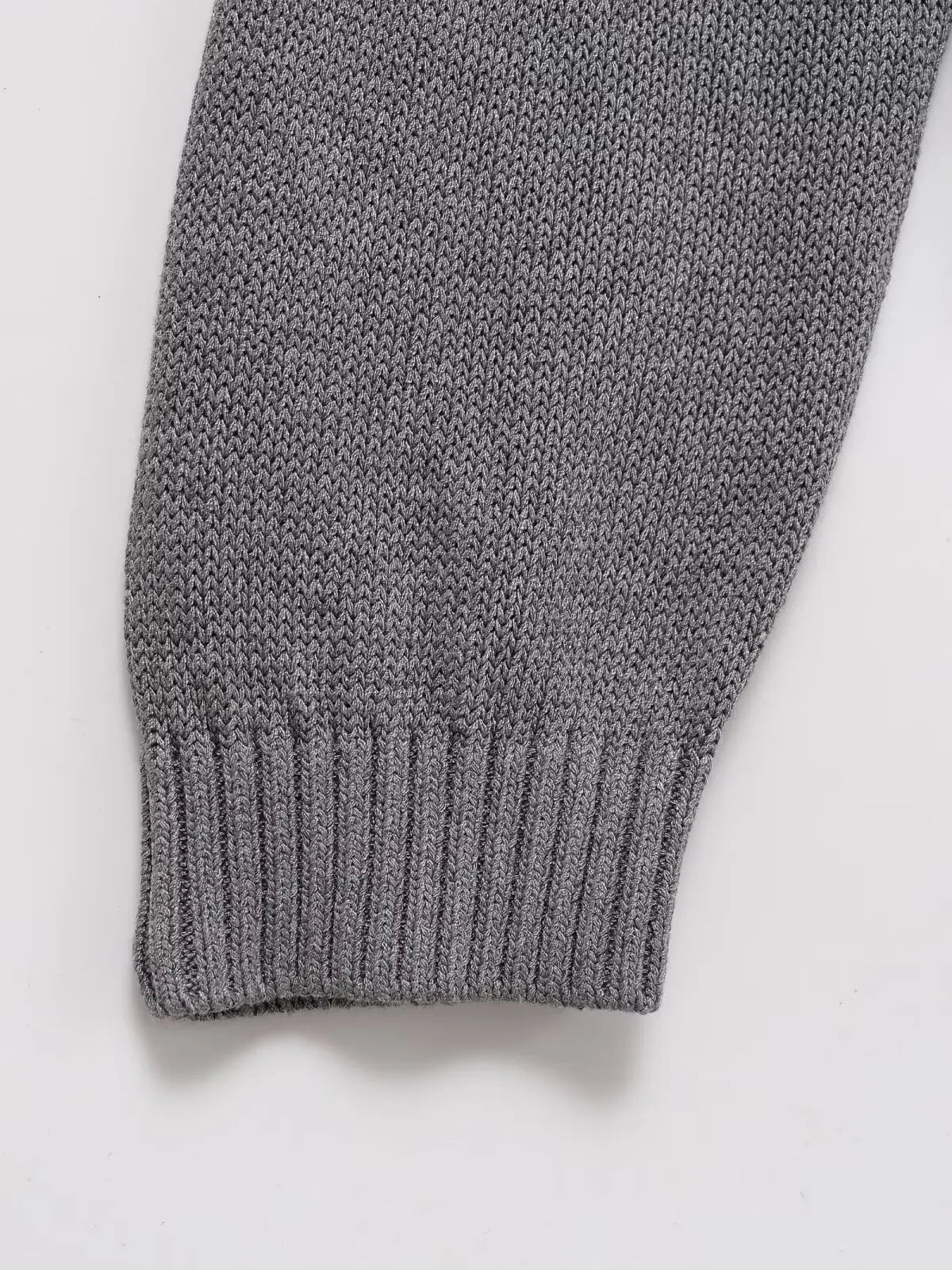 Women's Pullover 2025 New Style Fashionable Off-the-Shoulder Long-Sleeve Knit Top Front Button Design with Ribbed Hem